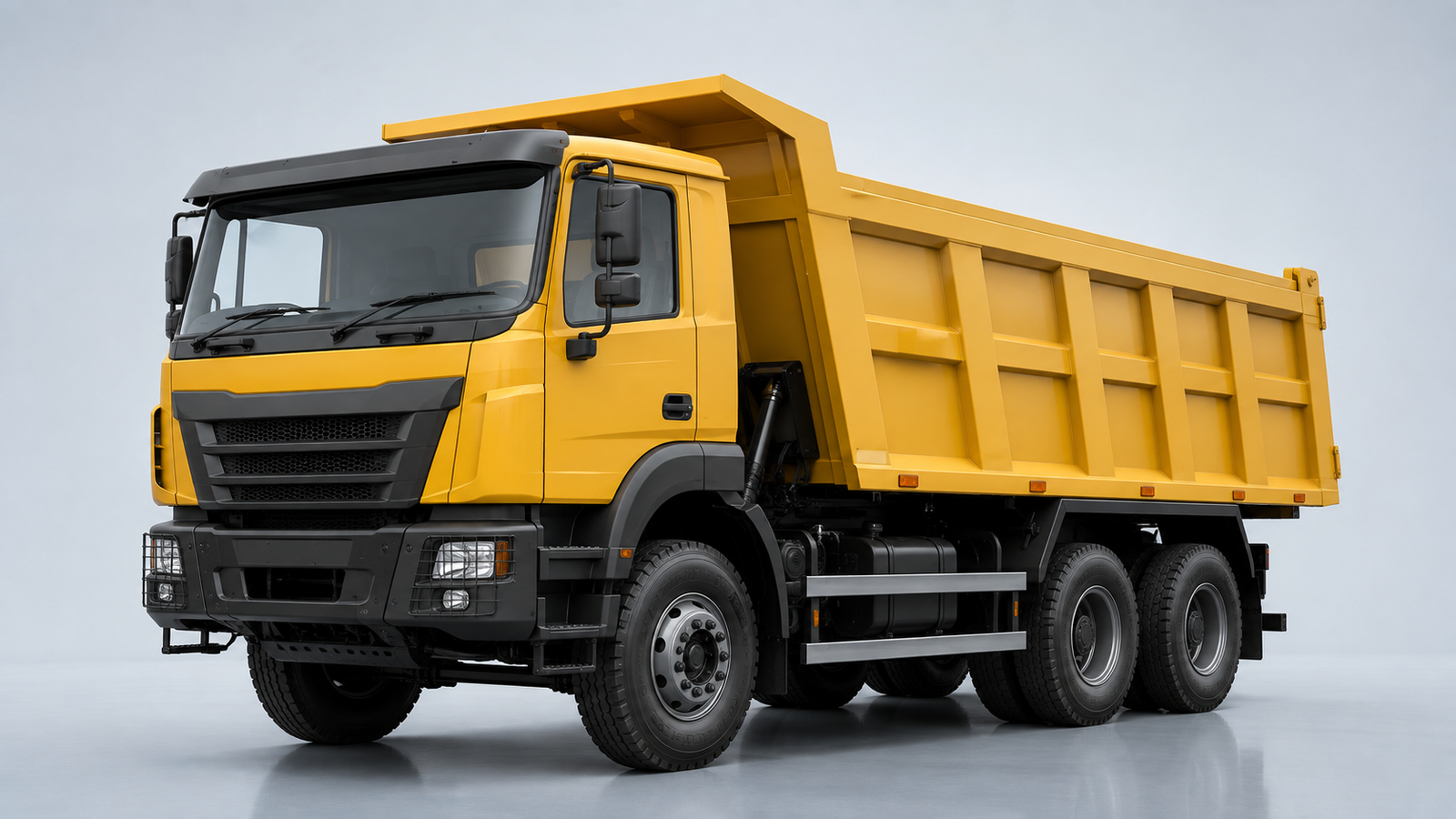 Heavy-Duty Construction Tipper Truck